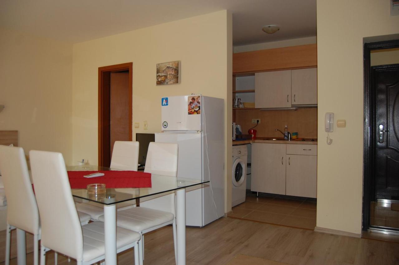 Renta Bg Apartments In Tsarevo Exterior photo