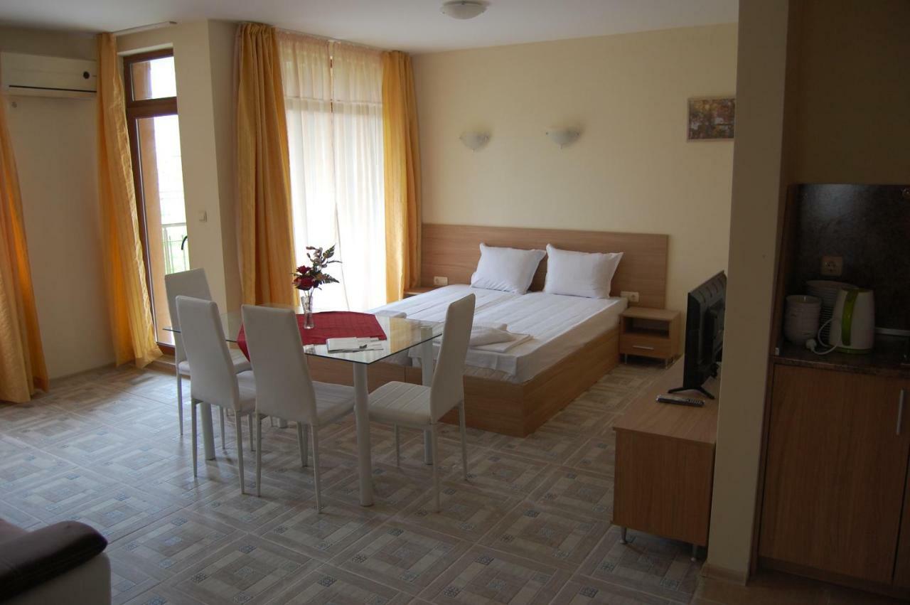 Renta Bg Apartments In Tsarevo Exterior photo
